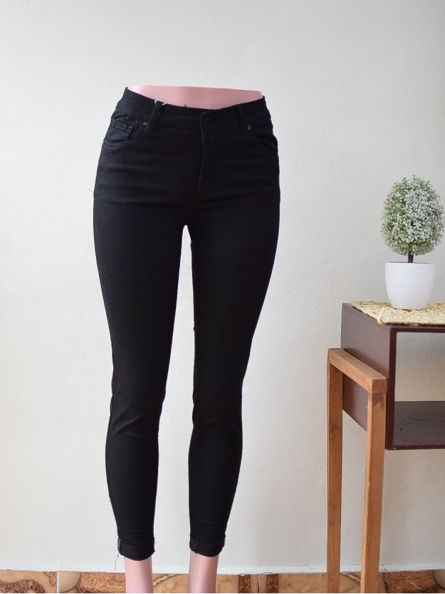 Jeans Negro alto