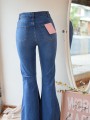 Jeans campana azul 