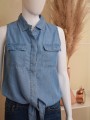 Blusa denim con amarre en la cintura 